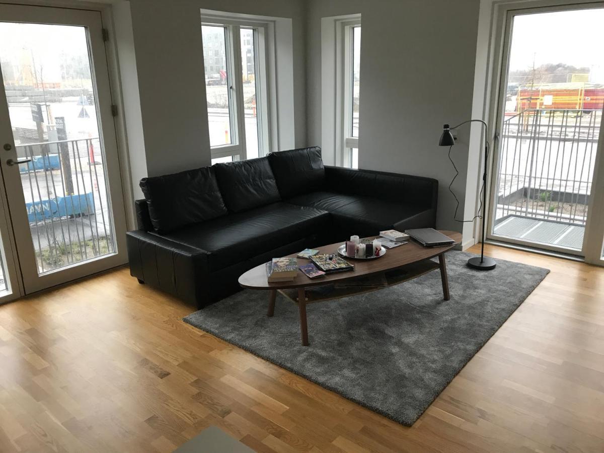 Big Room In Shared Apartment With King Size Bed コペンハーゲン エクステリア 写真